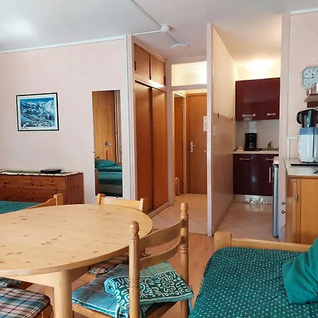 Appartement Brides-les-bains, 1 Pièce, 2 Personnes - Fr-1-512-226 Brides-les-Bains